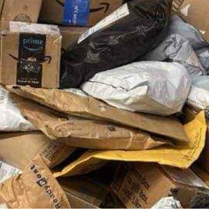 5 lb box 📦 Amazon liquidation box or bag pick what you want for men, women,